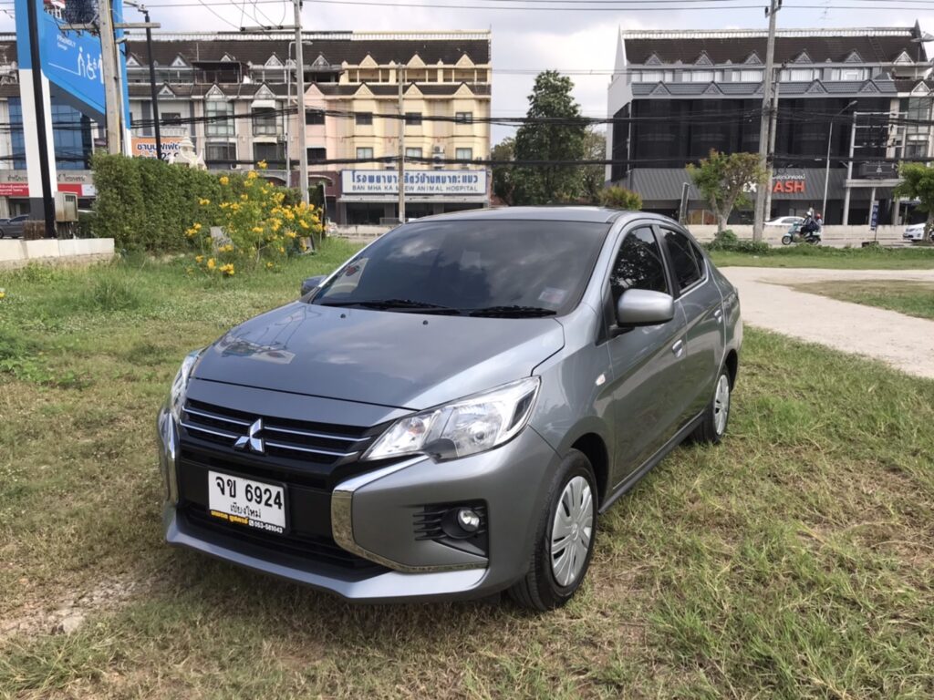 Mitsubishi Mirage - รถเช่า
